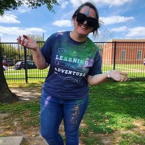 Meet your Posher, Laura